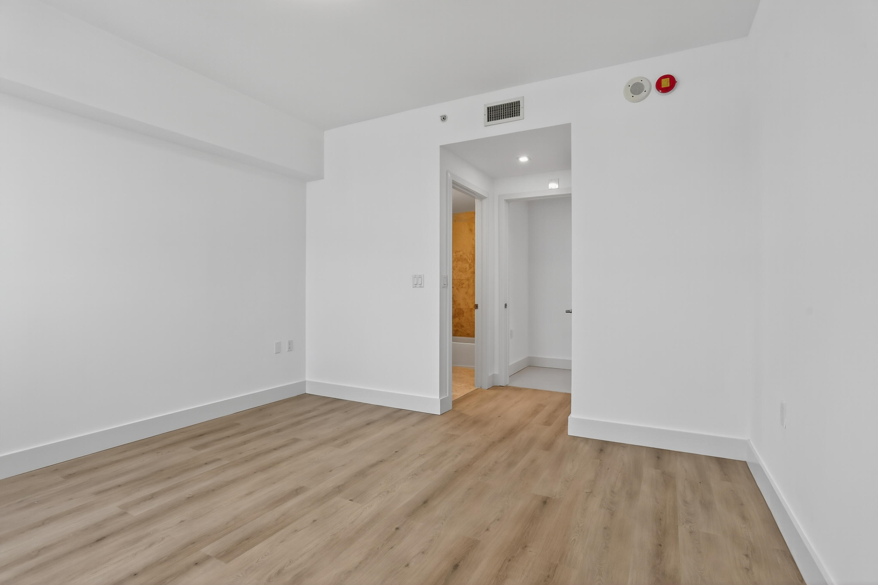 Pompano Beach, Florida, 33062, United States, 3 Bedrooms Bedrooms, ,5 BathroomsBathrooms,Residential,For Sale,1850306