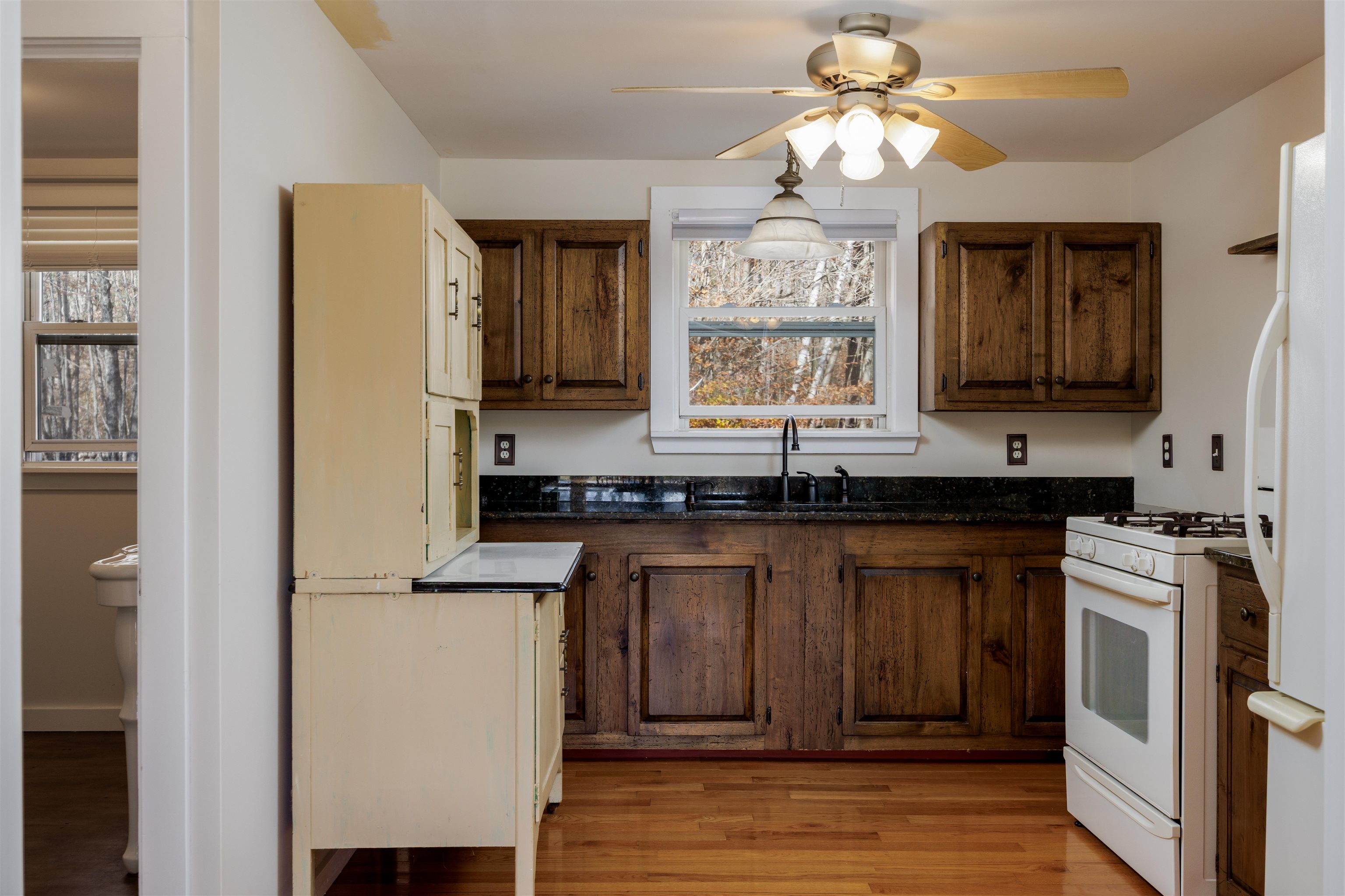 Unity, New Hampshire, 03773, United States, 4 Bedrooms Bedrooms, ,2 BathroomsBathrooms,Residential,For Sale,1986212