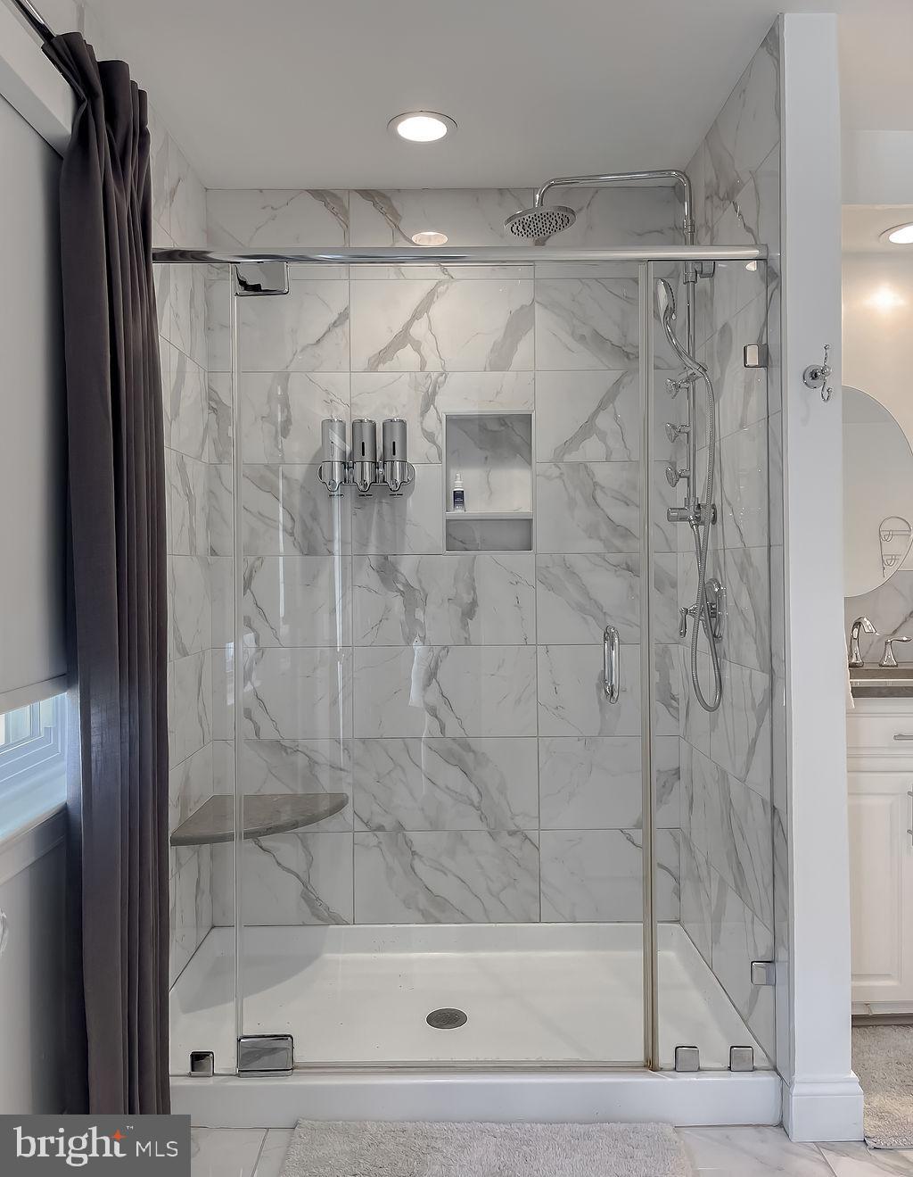 Lexington Park, Maryland, 20653, United States, 5 Bedrooms Bedrooms, ,6 BathroomsBathrooms,Residential,For Sale,1975689