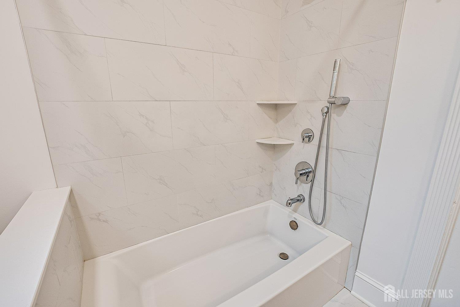 Metuchen, New Jersey, 08840, United States, 5 Bedrooms Bedrooms, ,3 BathroomsBathrooms,Residential,For Sale,1903678