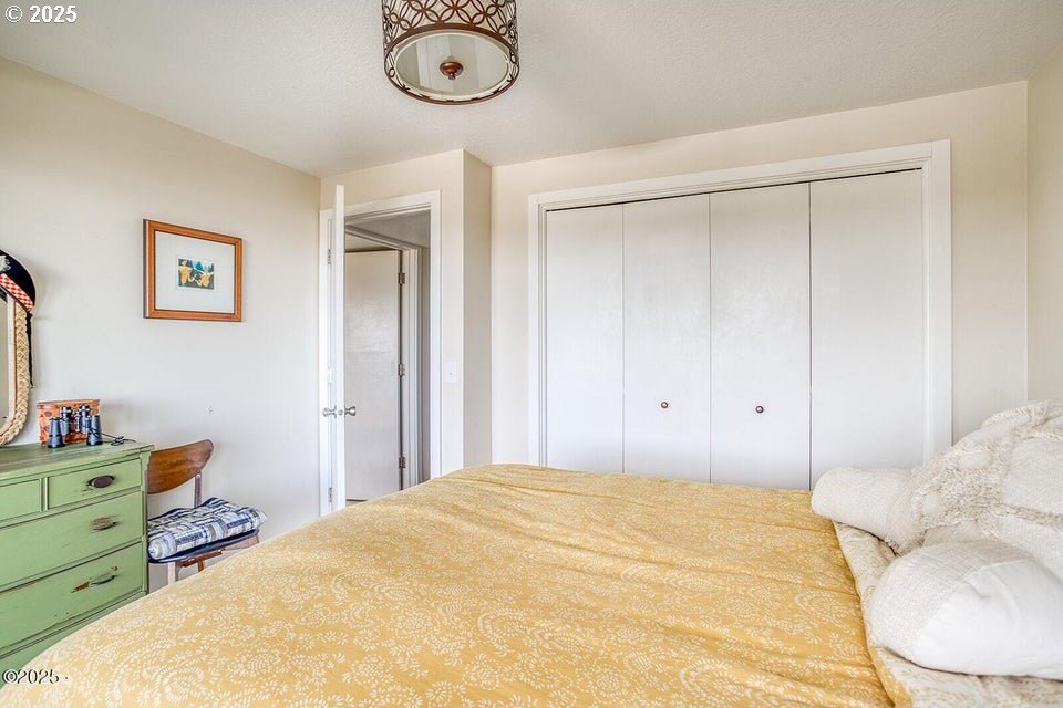 South Beach, Oregon, 97366, United States, 2 Bedrooms Bedrooms, ,2 BathroomsBathrooms,Residential,For Sale,1762023