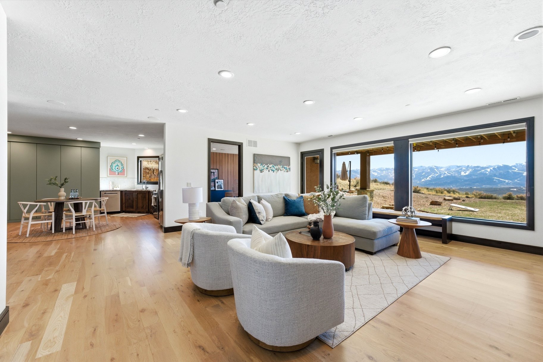  Beautiful Home with Forever Unobstructed Views on 10 Acres - 物件實景