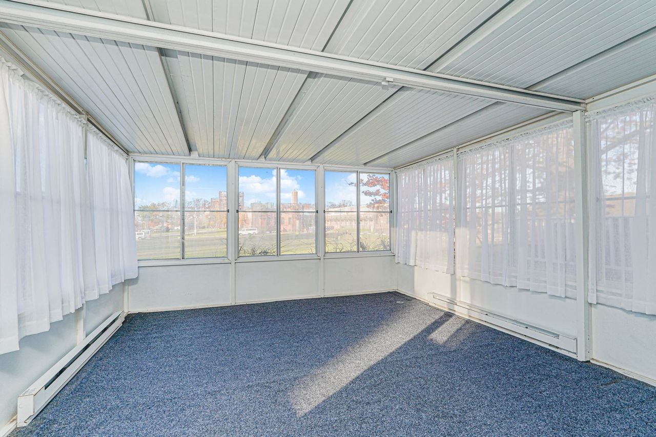 Staten Island, New York, 10314, United States, 3 Bedrooms Bedrooms, ,2 BathroomsBathrooms,Residential,For Sale,1996455