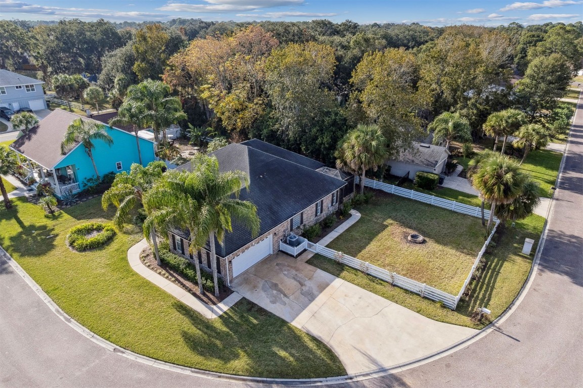 Fernandina Beach, Florida, 32034, United States, 3 Bedrooms Bedrooms, ,2 BathroomsBathrooms,Residential,For Sale,1999205