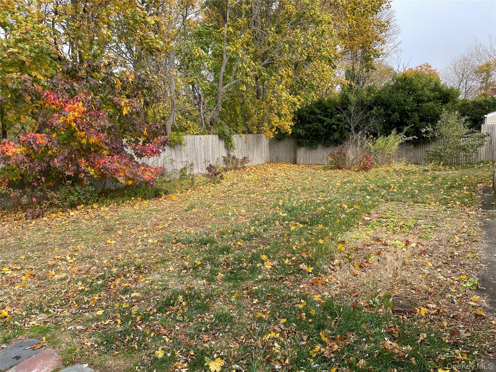 North Babylon, New York, 11703, United States, 3 Bedrooms Bedrooms, ,1 BathroomBathrooms,Residential,For Sale,1990233