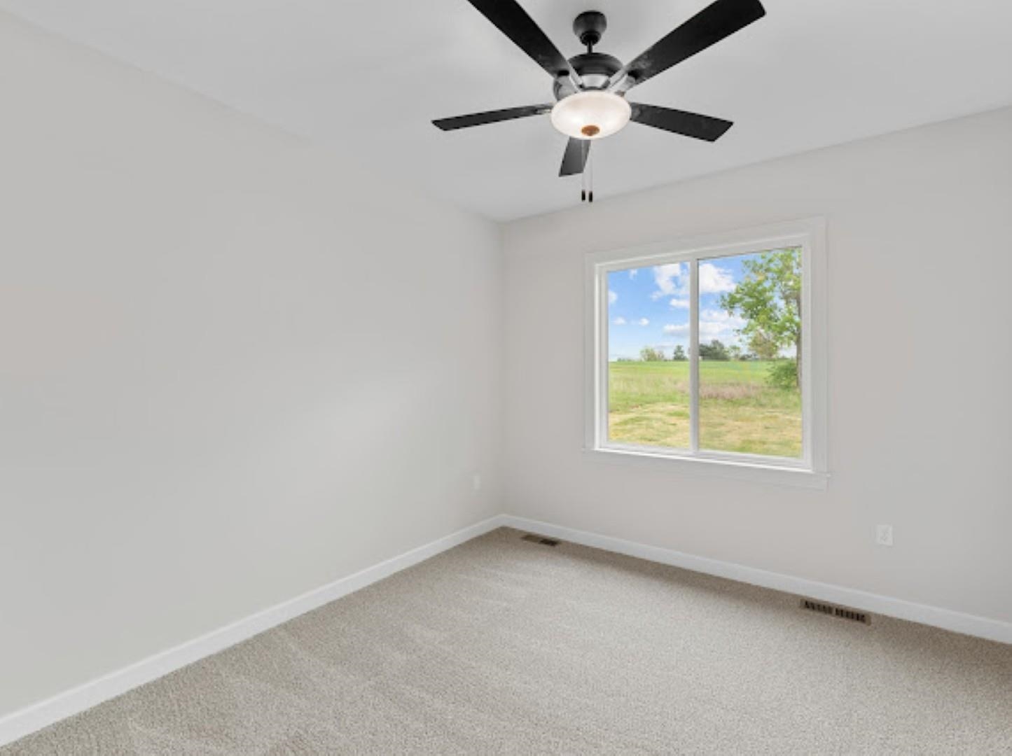 Salina, Kansas, 67401, United States, 5 Bedrooms Bedrooms, ,3 BathroomsBathrooms,Residential,For Sale,1737459