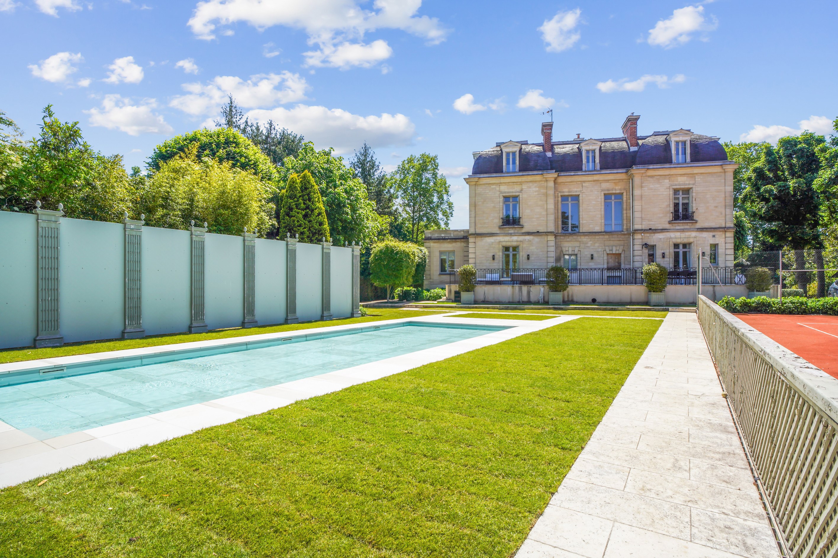  Le Vésinet – Historic Napoleon III Mansion Renovated by International Interior … - 物件實景