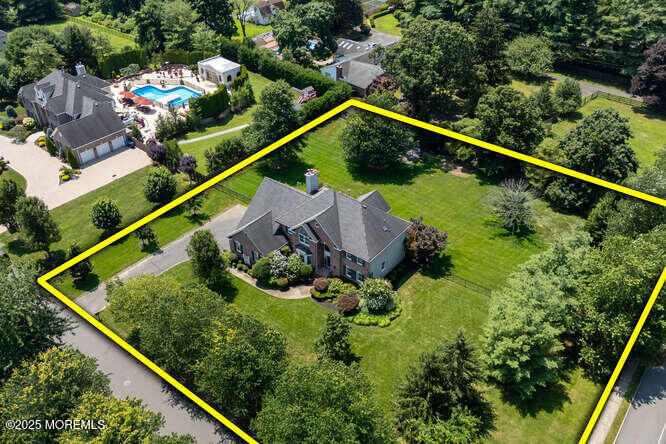 Red Bank, New Jersey, 07701, United States, 4 Bedrooms Bedrooms, ,3 BathroomsBathrooms,Residential,For Sale,1904346