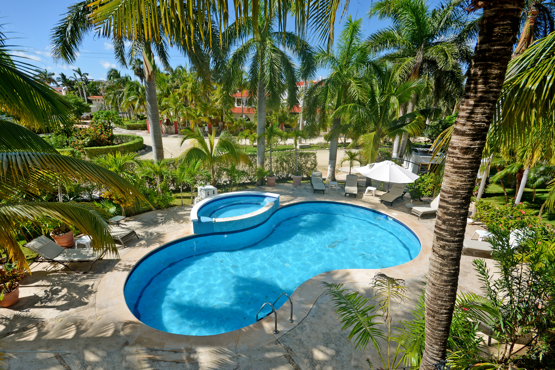  DUPLEX 6 BEDROOM HOME NEAR THE BEACH - 物件實景