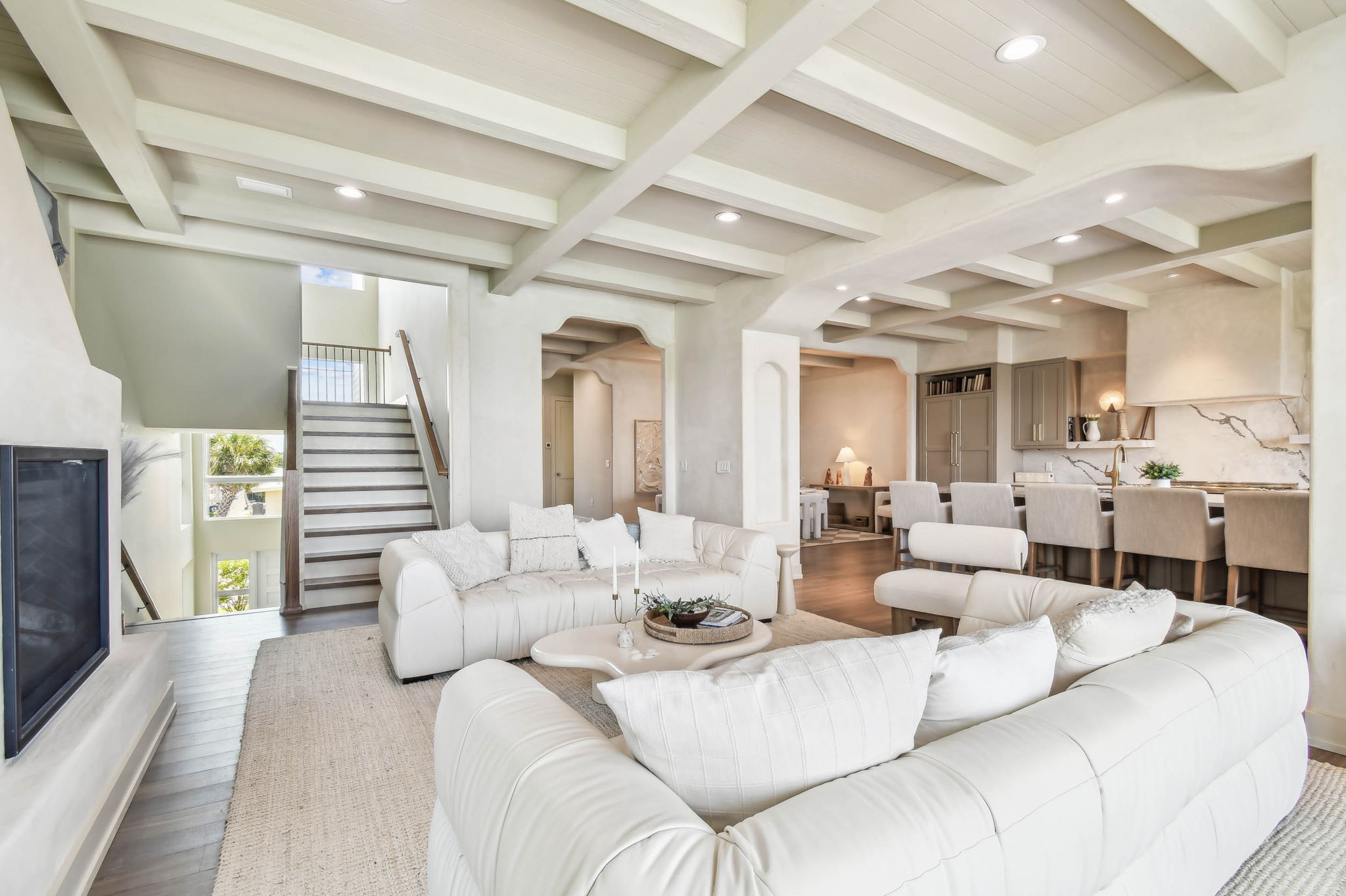 Treasure Island, Florida, 33706, United States, 5 Bedrooms Bedrooms, ,5 BathroomsBathrooms,Residential,For Sale,1792310
