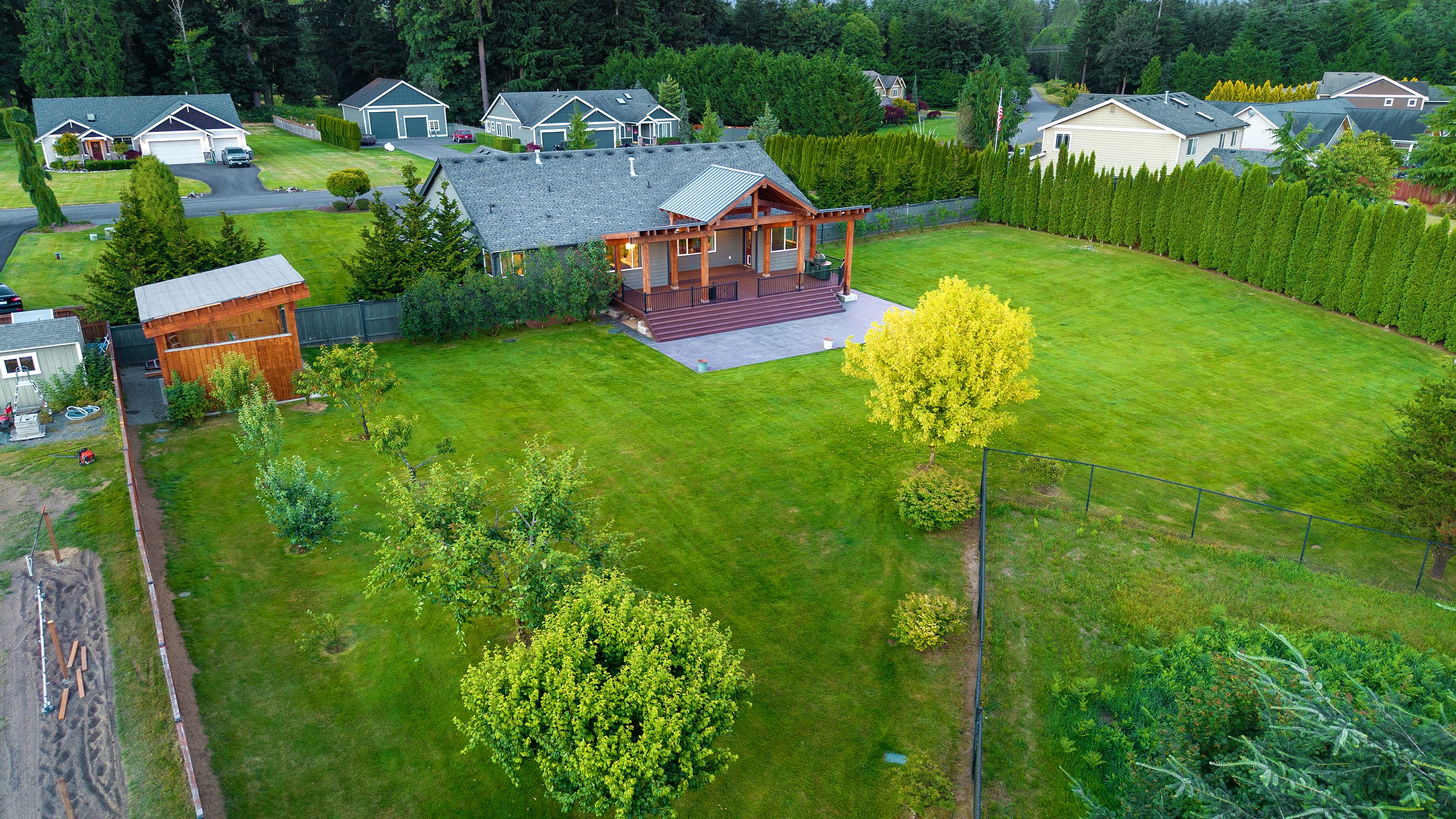  Quail Run  Refined Northwest Living in Arlington Heights - 物件實景