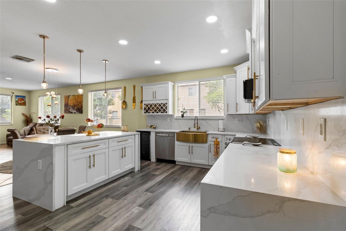 Miami Gardens, Florida, 33169, United States, 3 Bedrooms Bedrooms, ,3 BathroomsBathrooms,Residential,For Sale,1987100