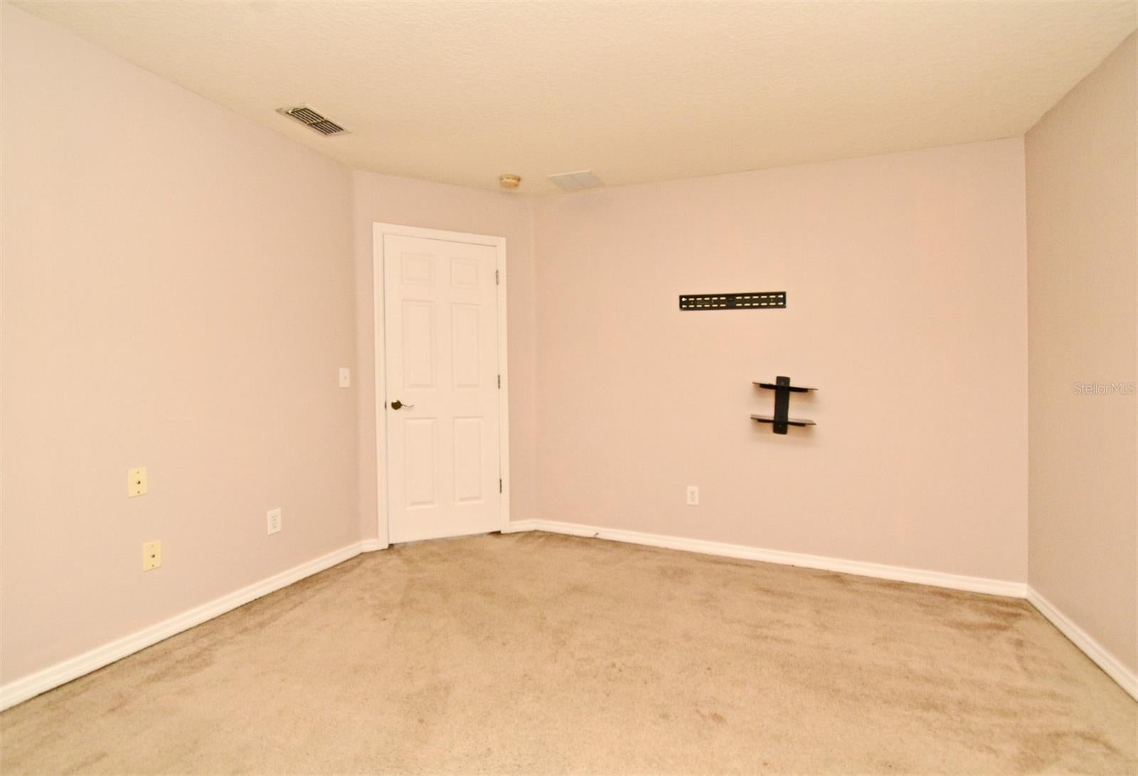 ORLANDO, Florida, 32836, United States, 5 Bedrooms Bedrooms, ,3 BathroomsBathrooms,Residential,For Sale,1981134