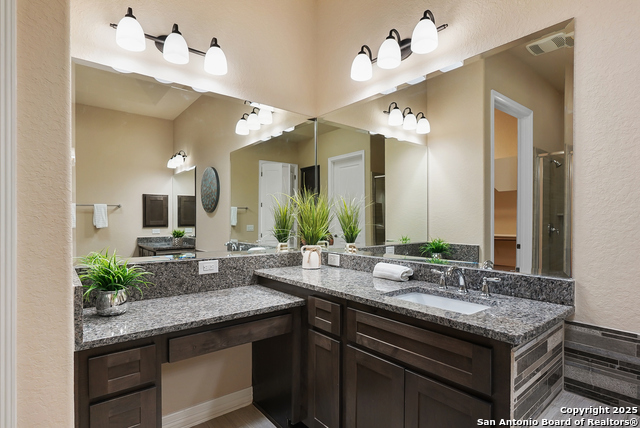 San Antonio, Texas, 78261, United States, 3 Bedrooms Bedrooms, ,4 BathroomsBathrooms,Residential,For Sale,1794798