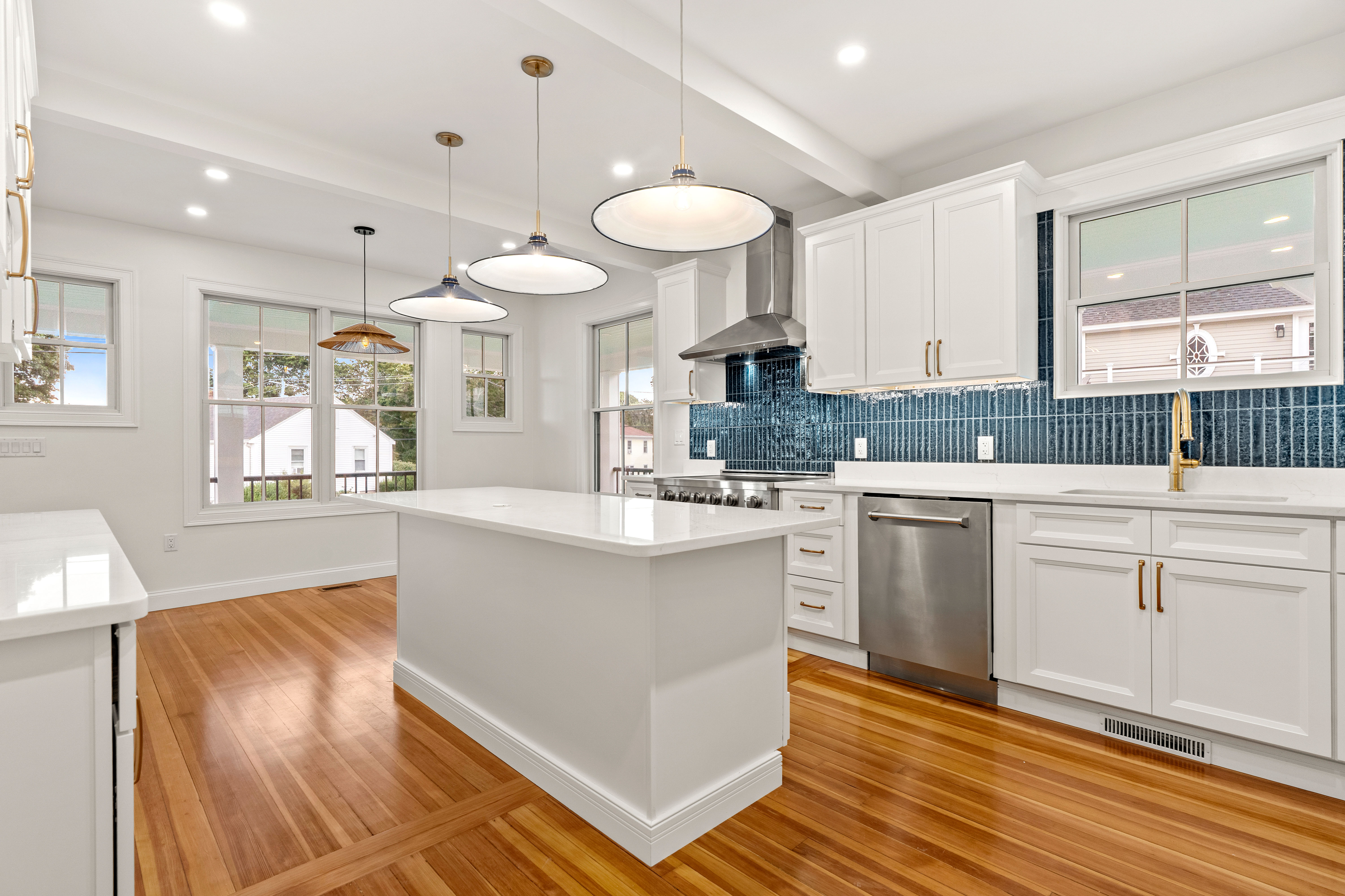  45 Beach Road, Gloucester, MA, 01930 - 物件實景