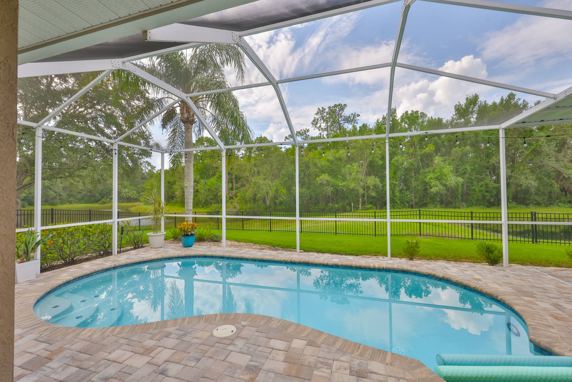 Tampa, Florida, 33647, United States, 4 Bedrooms Bedrooms, ,3 BathroomsBathrooms,Residential,For Sale,1982962