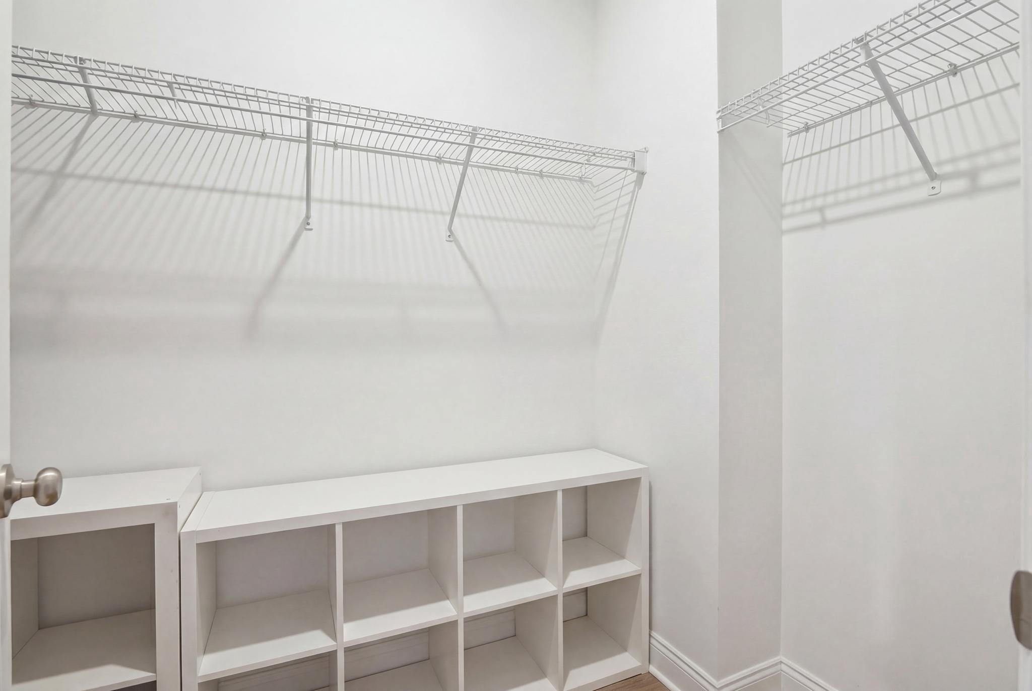  9428 Deschamp Court, Manassas, VA, 20112 - 物件實景