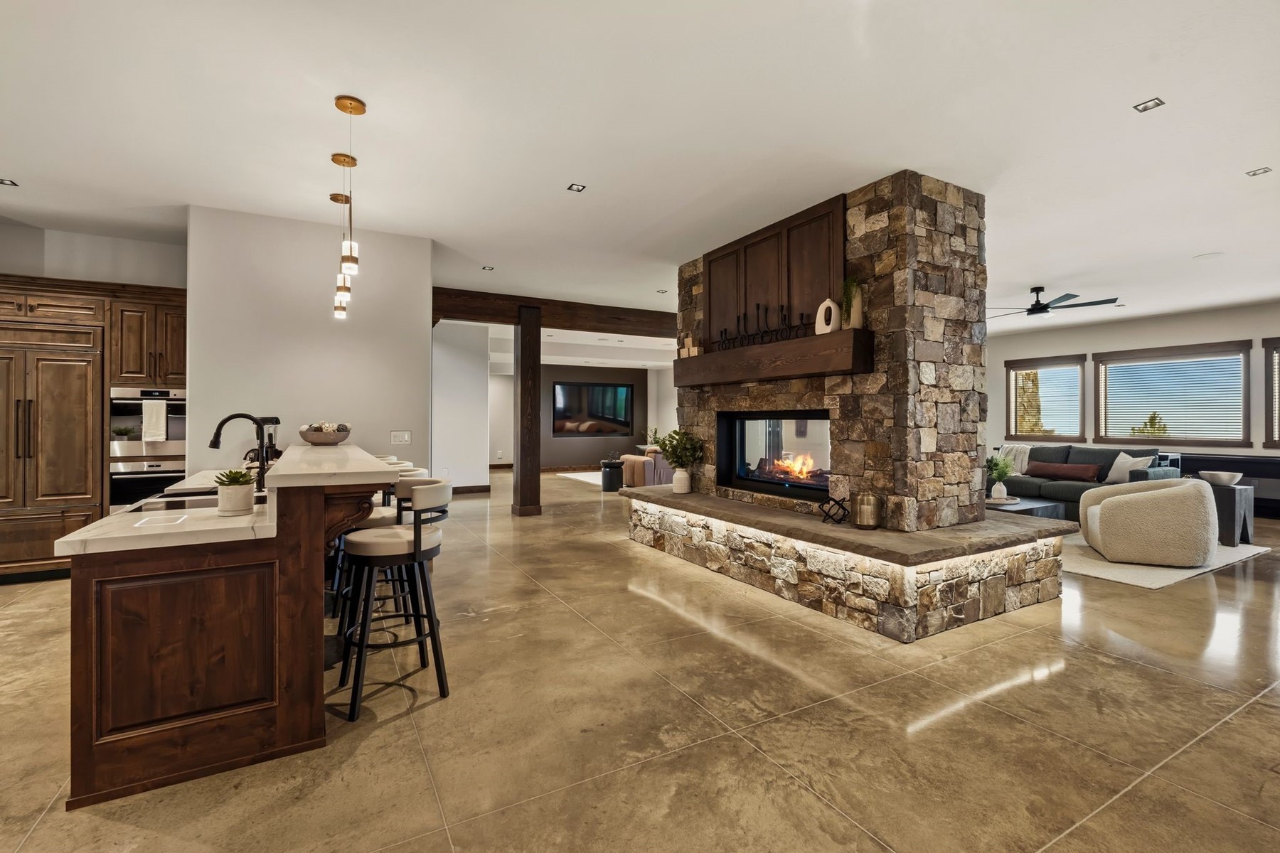  4579 E Plum Rd - 物件實景