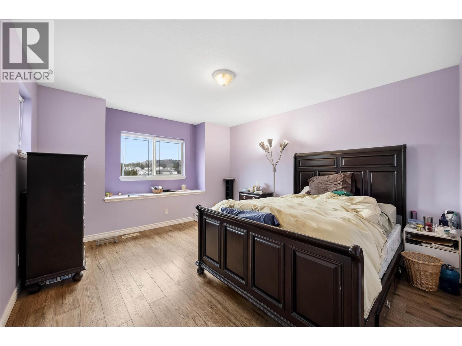 KAMLOOPS, British Columbia, V1S 1X9, CA, 4 Bedrooms Bedrooms, ,2 BathroomsBathrooms,Residential,For Sale,1950307