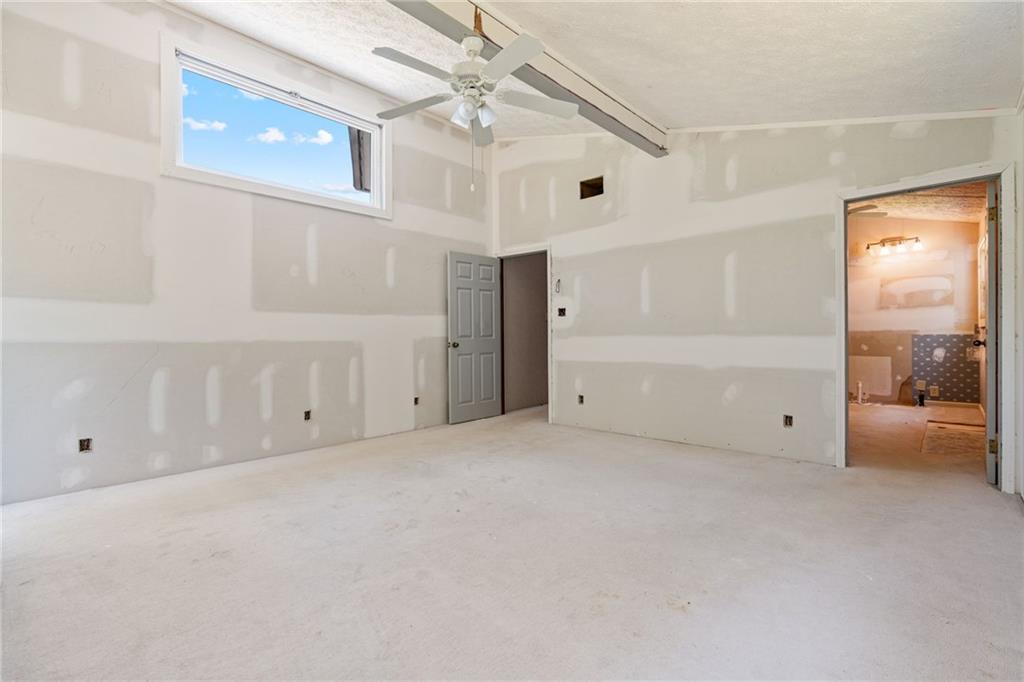 Dahlonega, Georgia, 30533, United States, 4 Bedrooms Bedrooms, ,4 BathroomsBathrooms,Residential,For Sale,1976865