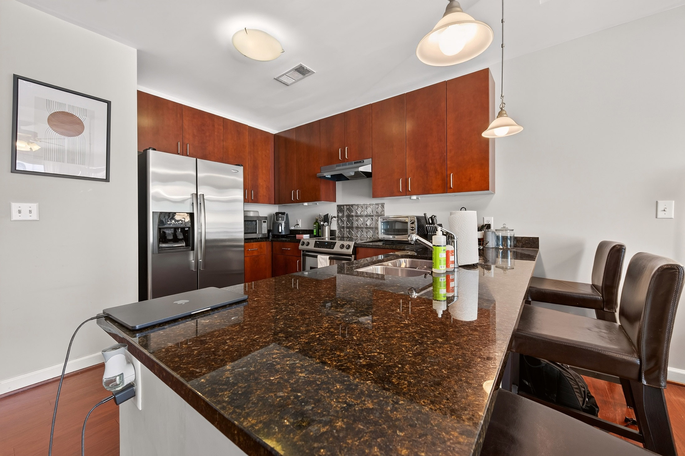  Stylish One Bedroom Condo with Great Amenities and Exceptional Buckhead Location - 物件實景