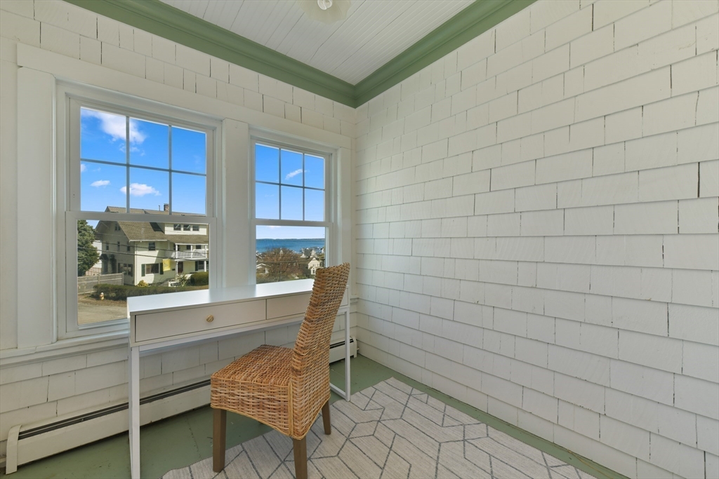 Hull, Massachusetts, 02045, United States, 7 Bedrooms Bedrooms, ,5 BathroomsBathrooms,Residential,For Sale,1794326