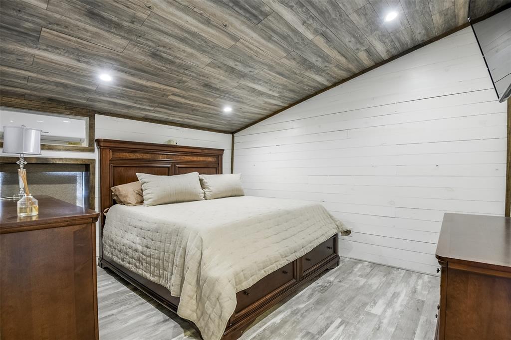 Burleson, Texas, 76028, United States, 1 Bedroom Bedrooms, ,1 BathroomBathrooms,Residential,For Sale,2010008