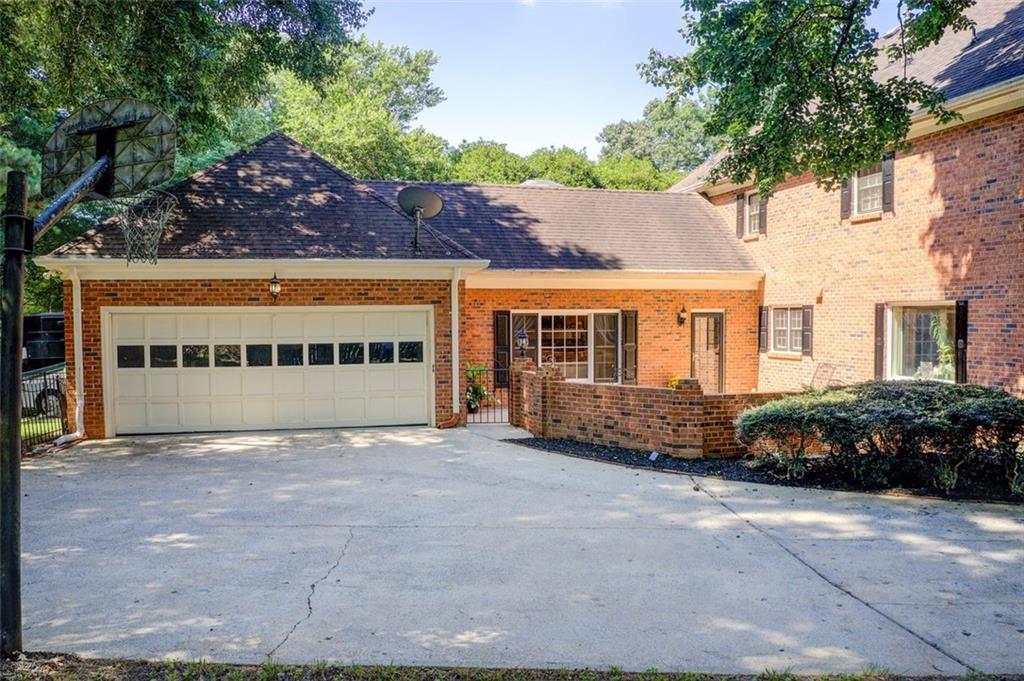 Lilburn, Georgia, 30047, United States, 4 Bedrooms Bedrooms, ,3 BathroomsBathrooms,Residential,For Sale,1917934