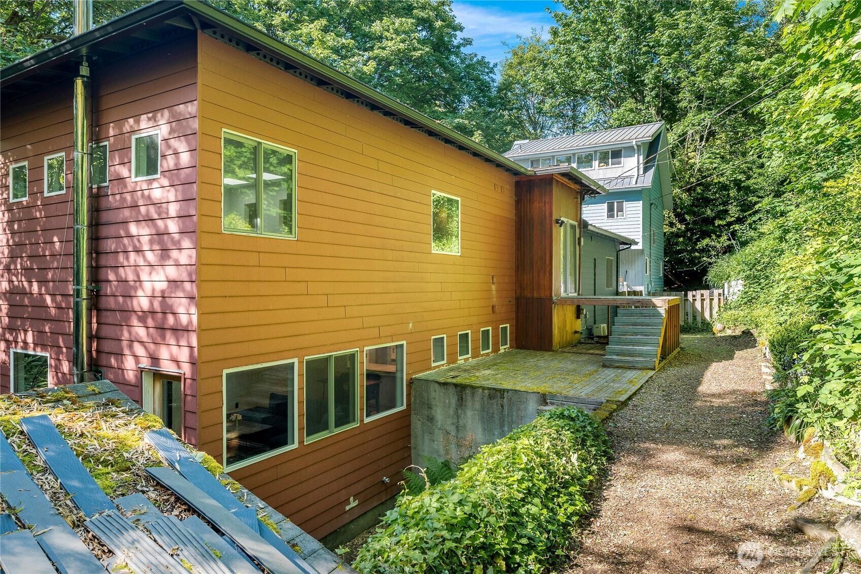 SEATTLE, Washington, 98146, United States, 2 Bedrooms Bedrooms, ,2 BathroomsBathrooms,Residential,For Sale,1873877