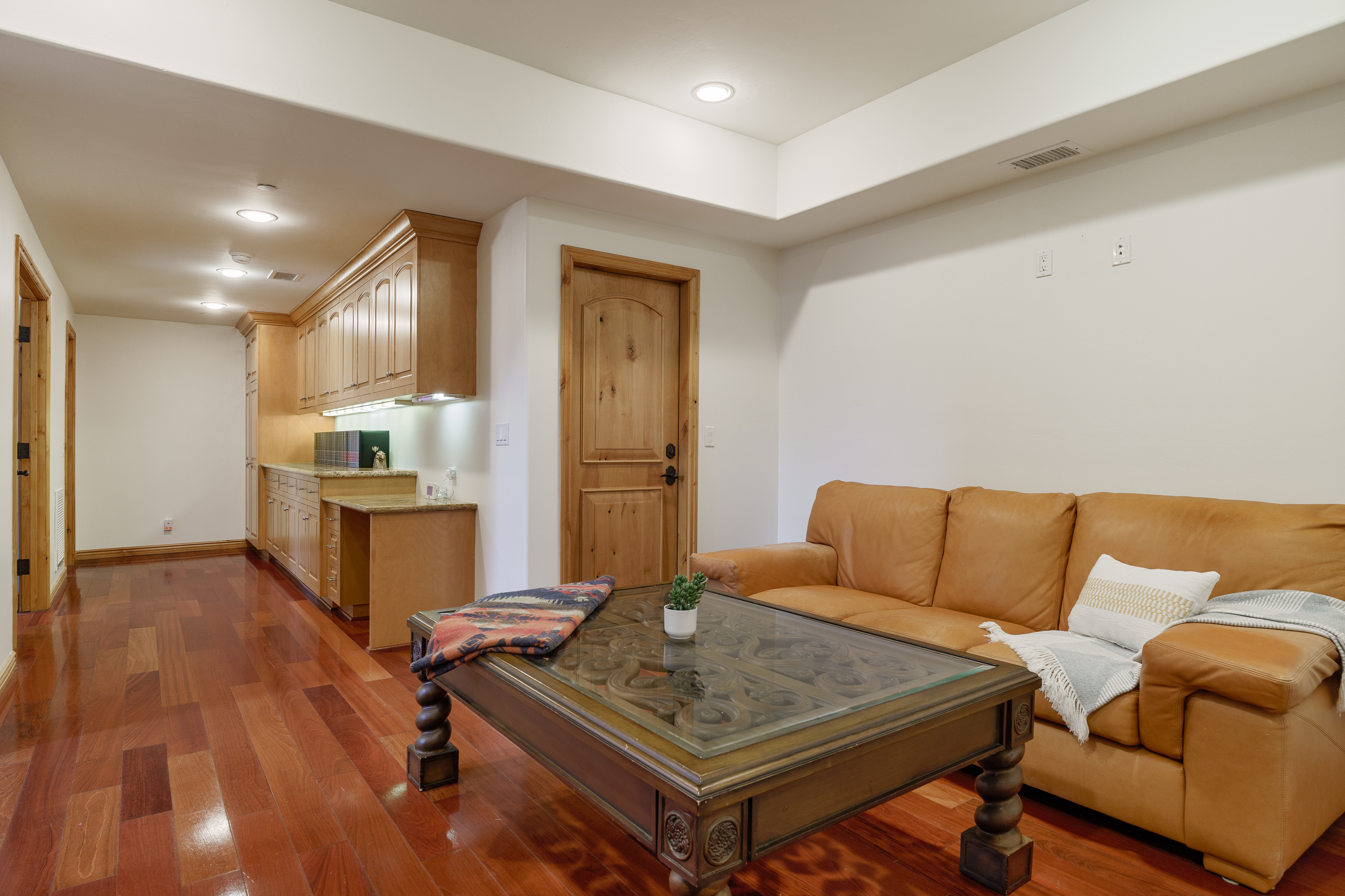  300 North Kalorama Street, Ventura, CA 93001 - 物件實景