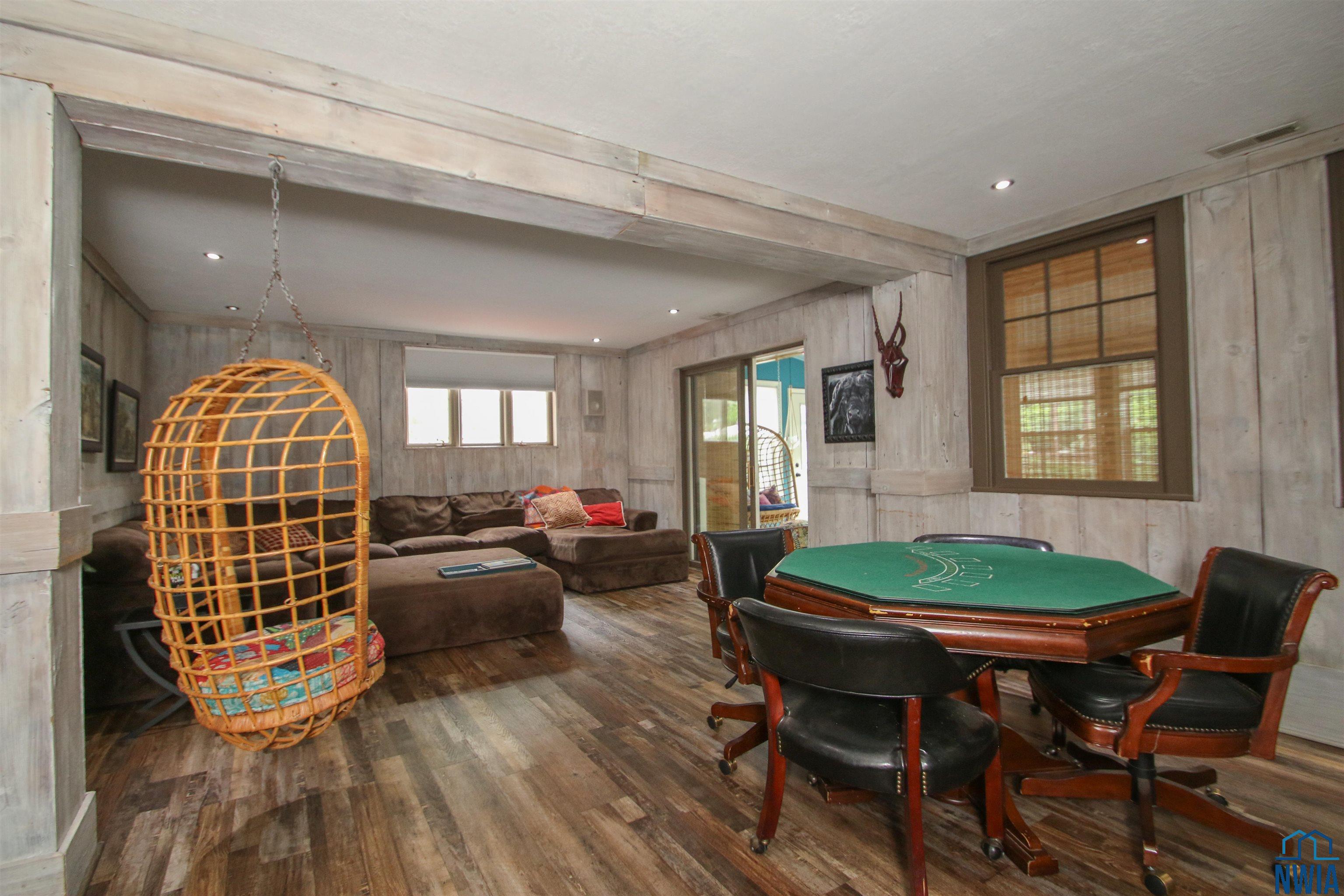 Sioux City, Iowa, 51103, United States, 5 Bedrooms Bedrooms, ,3 BathroomsBathrooms,Residential,For Sale,1976502