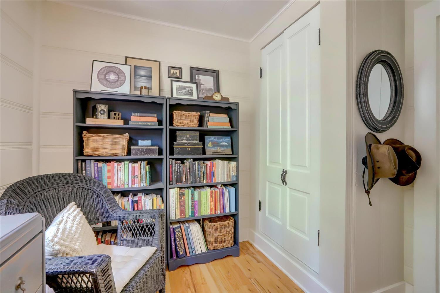 Nevada City, California, 95959, United States, 2 Bedrooms Bedrooms, ,1 BathroomBathrooms,Residential,For Sale,1982930