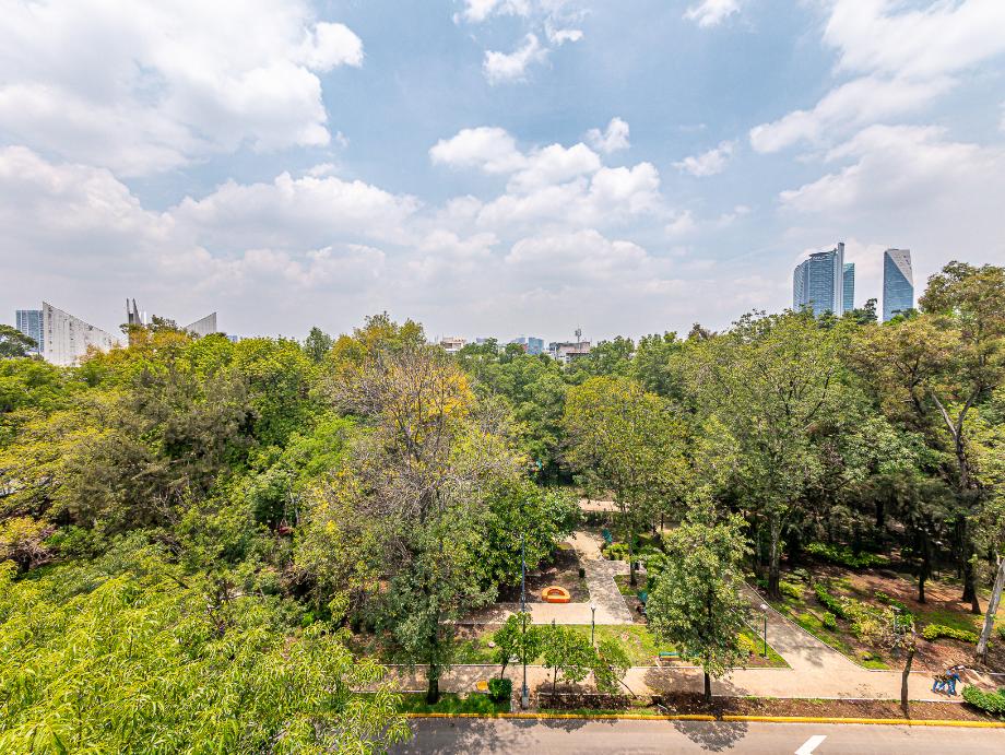 Cuauhtémoc, Ciudad de México, 06170, Mexico, 2 Bedrooms Bedrooms, ,3 BathroomsBathrooms,Residential,For Sale,1918021