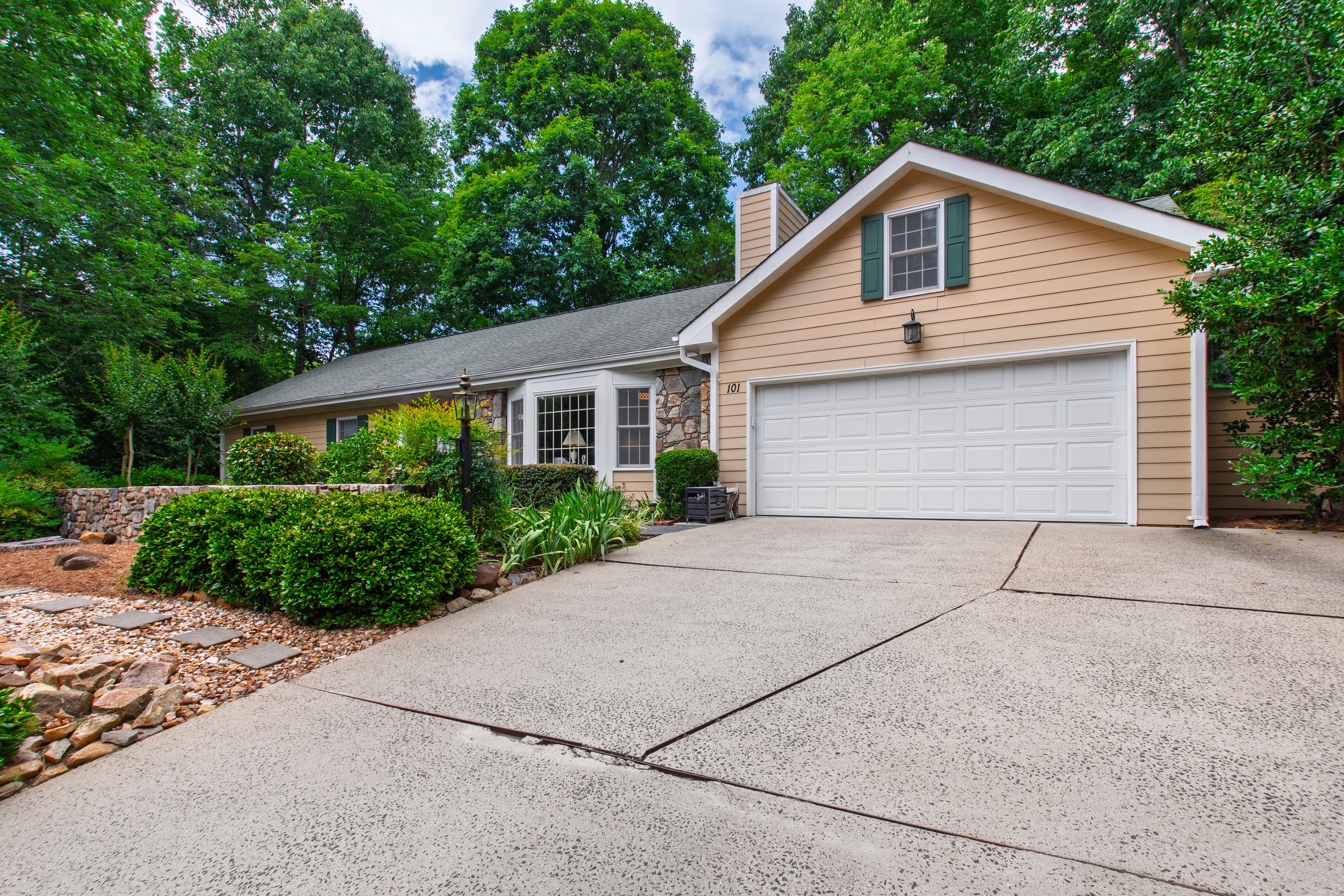  101 Dundalk Drive, Chapel Hill, NC 27517 - 物件實景