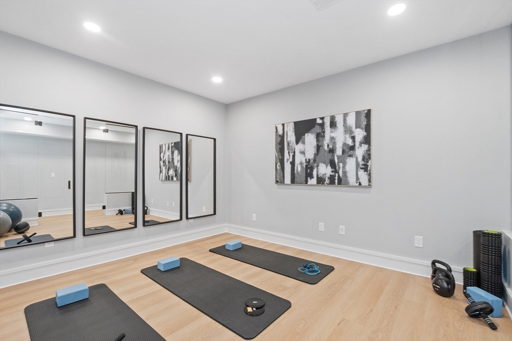 130 Arnold, Newton, Massachusetts, 02459, United States, 5 Bedrooms Bedrooms, ,7 BathroomsBathrooms,Residential,For Sale,130 Arnold,1676900