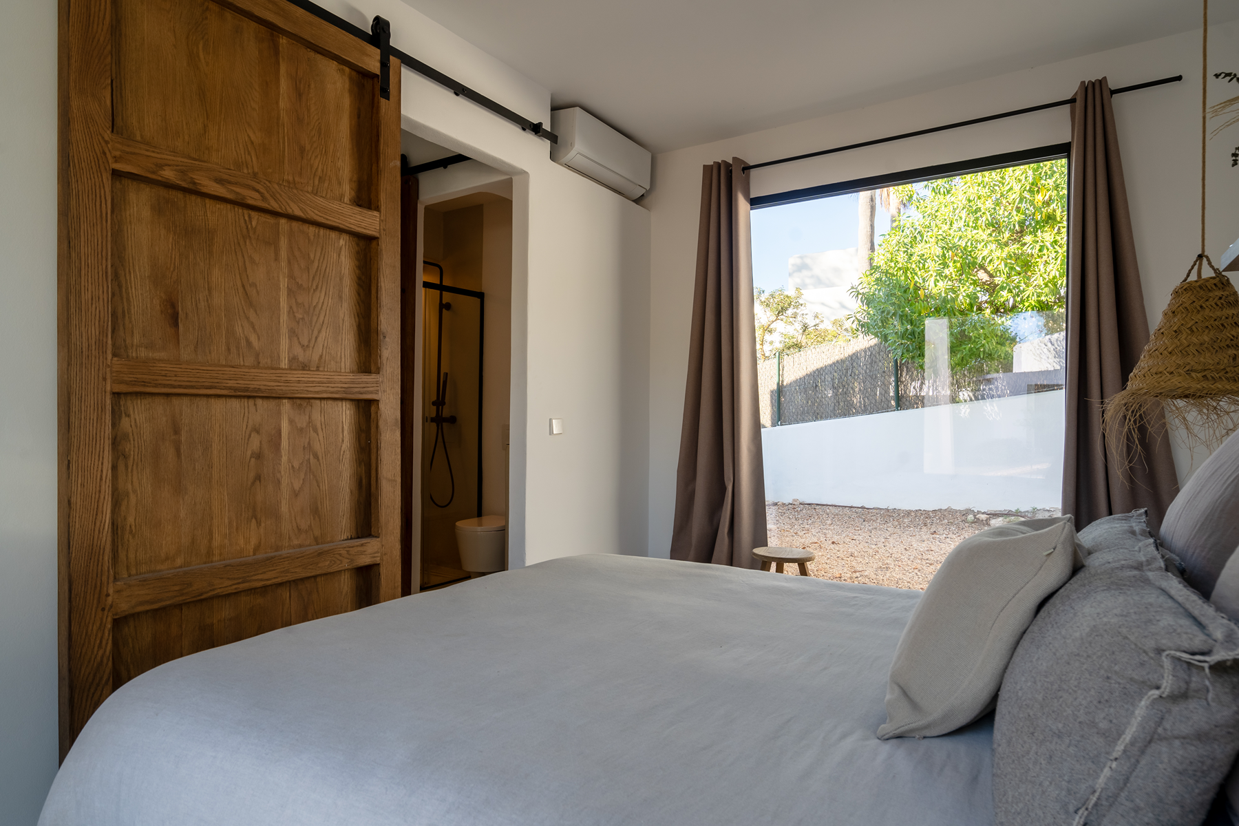 Renovated villa with sea views near Cala Conta, Ibiza - 物件實景
