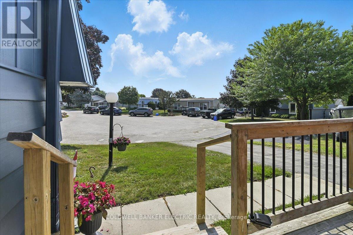 CLARINGTON (NEWCASTLE), Ontario, L1B 1A8, CA, 2 Bedrooms Bedrooms, ,1 BathroomBathrooms,Residential,For Sale,1891909