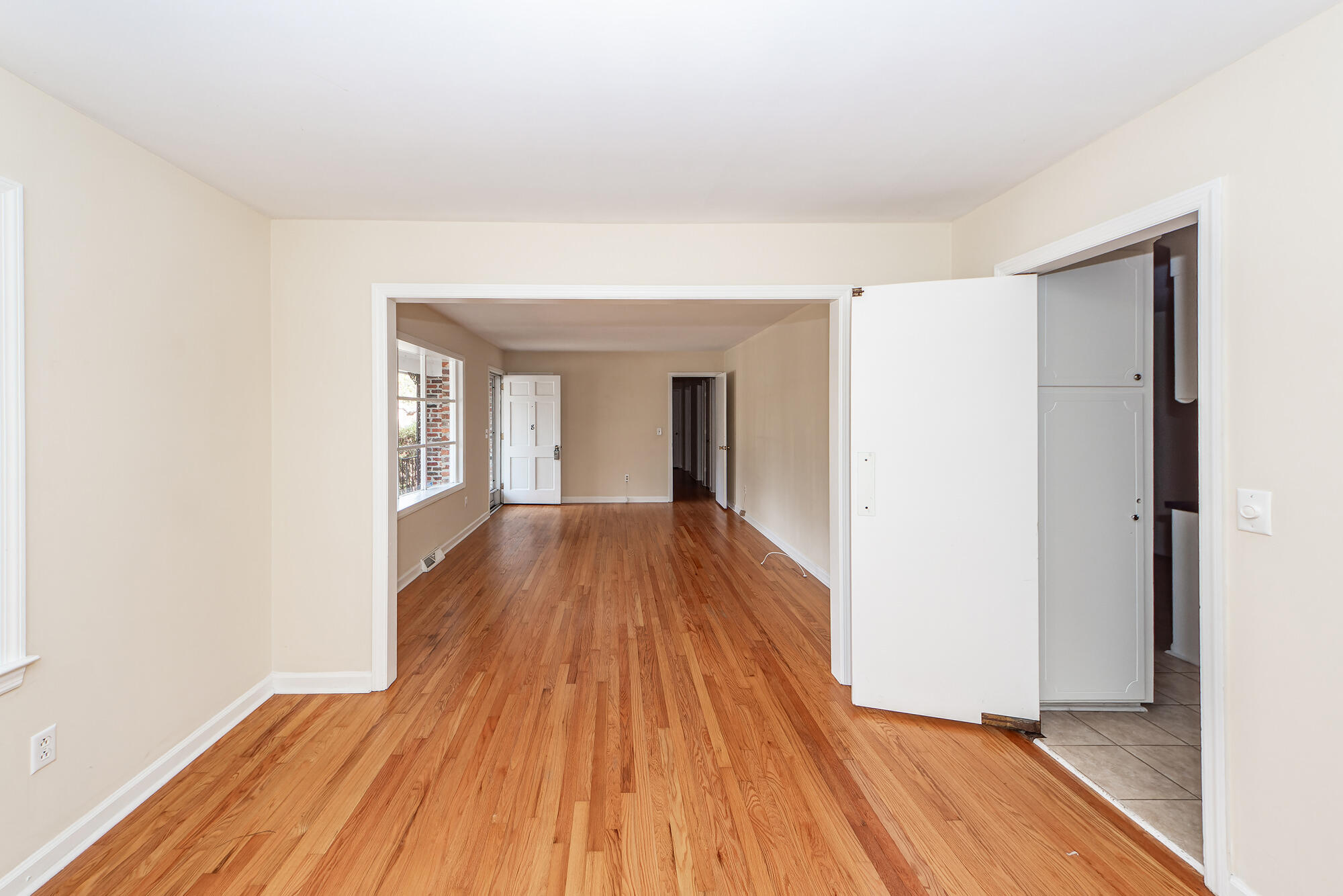 Charleston, South Carolina, 29407, United States, 3 Bedrooms Bedrooms, ,2 BathroomsBathrooms,Residential,For Sale,1738959