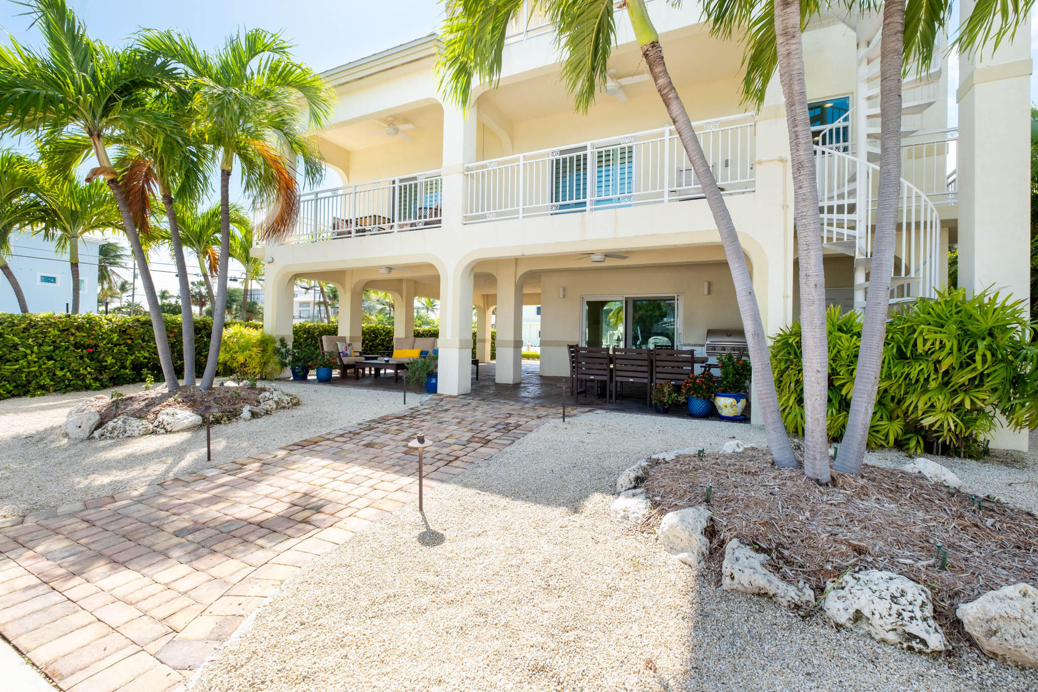 ISLAMORADA, Florida, 33036, United States, 3 Bedrooms Bedrooms, ,2 BathroomsBathrooms,Residential,For Sale,1987707