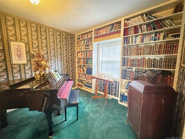 Cookson, Oklahoma, 74427, United States, 3 Bedrooms Bedrooms, ,3 BathroomsBathrooms,Residential,For Sale,1974626