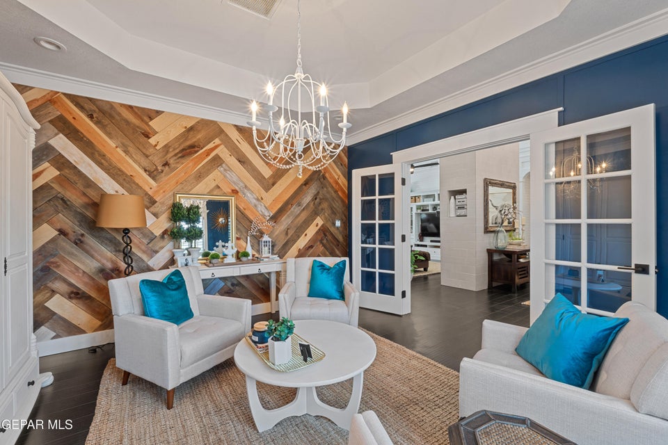 El Paso, Texas, 79936, United States, 5 Bedrooms Bedrooms, ,5 BathroomsBathrooms,Residential,For Sale,1980417