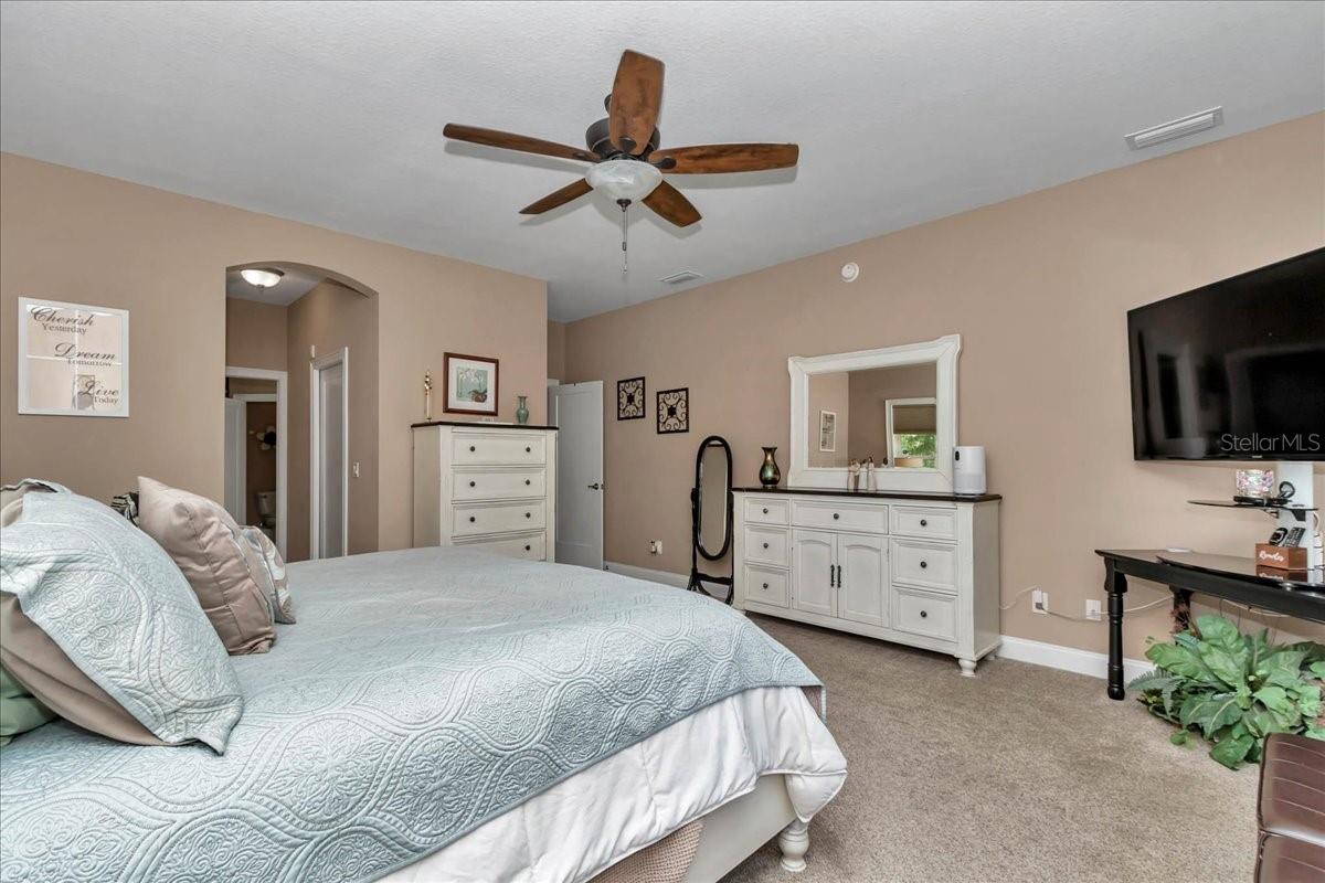 OCALA, Florida, 34476, United States, 3 Bedrooms Bedrooms, ,2 BathroomsBathrooms,Residential,For Sale,1901934