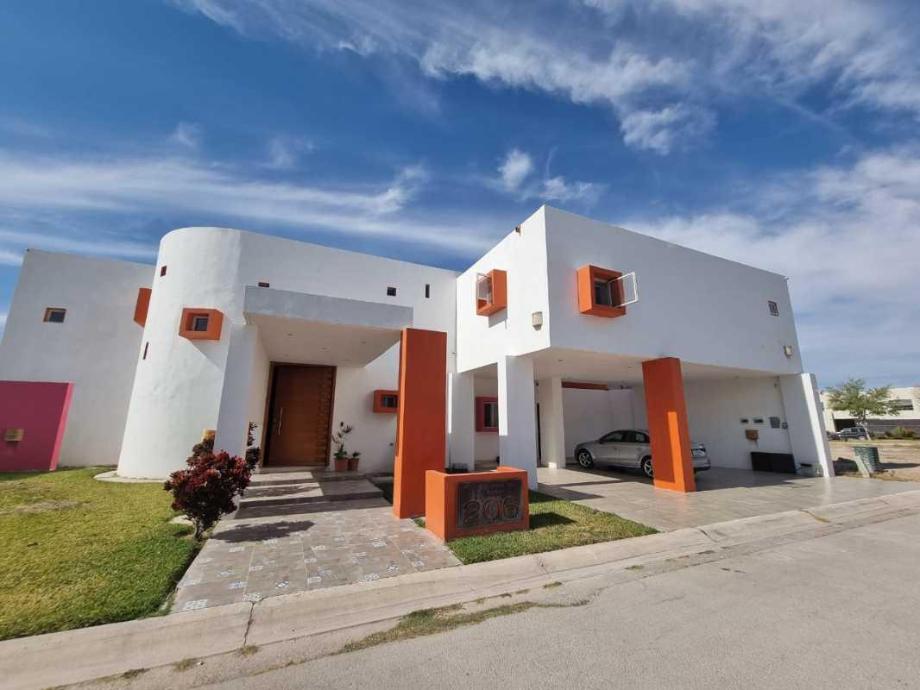 Torreón, Coahuila de Zaragoza, 27106, Mexico, 5 Bedrooms Bedrooms, ,5 BathroomsBathrooms,Residential,For Sale,1916930