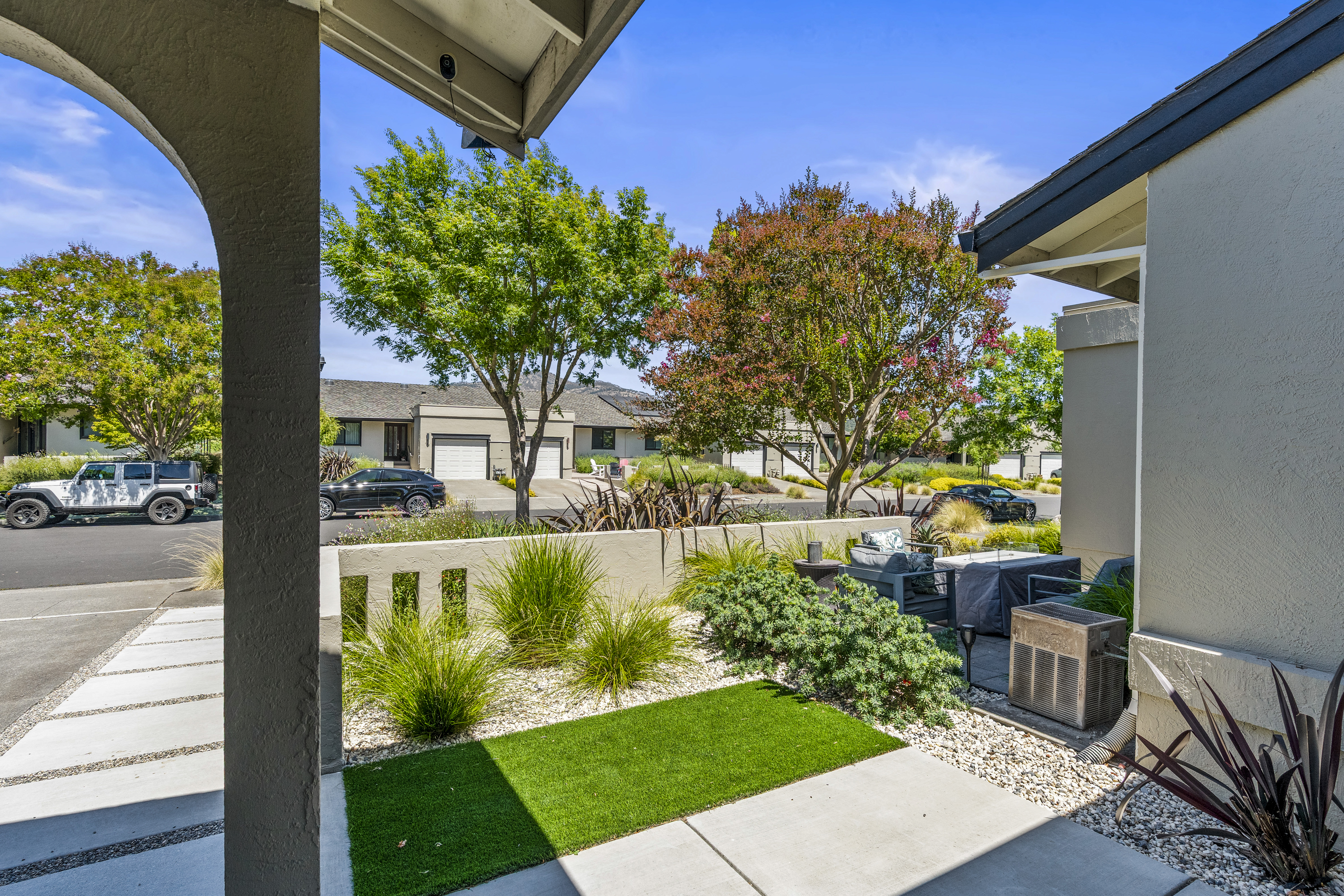  135 Vineyard Circle Yountville CA 94599 - 物件實景