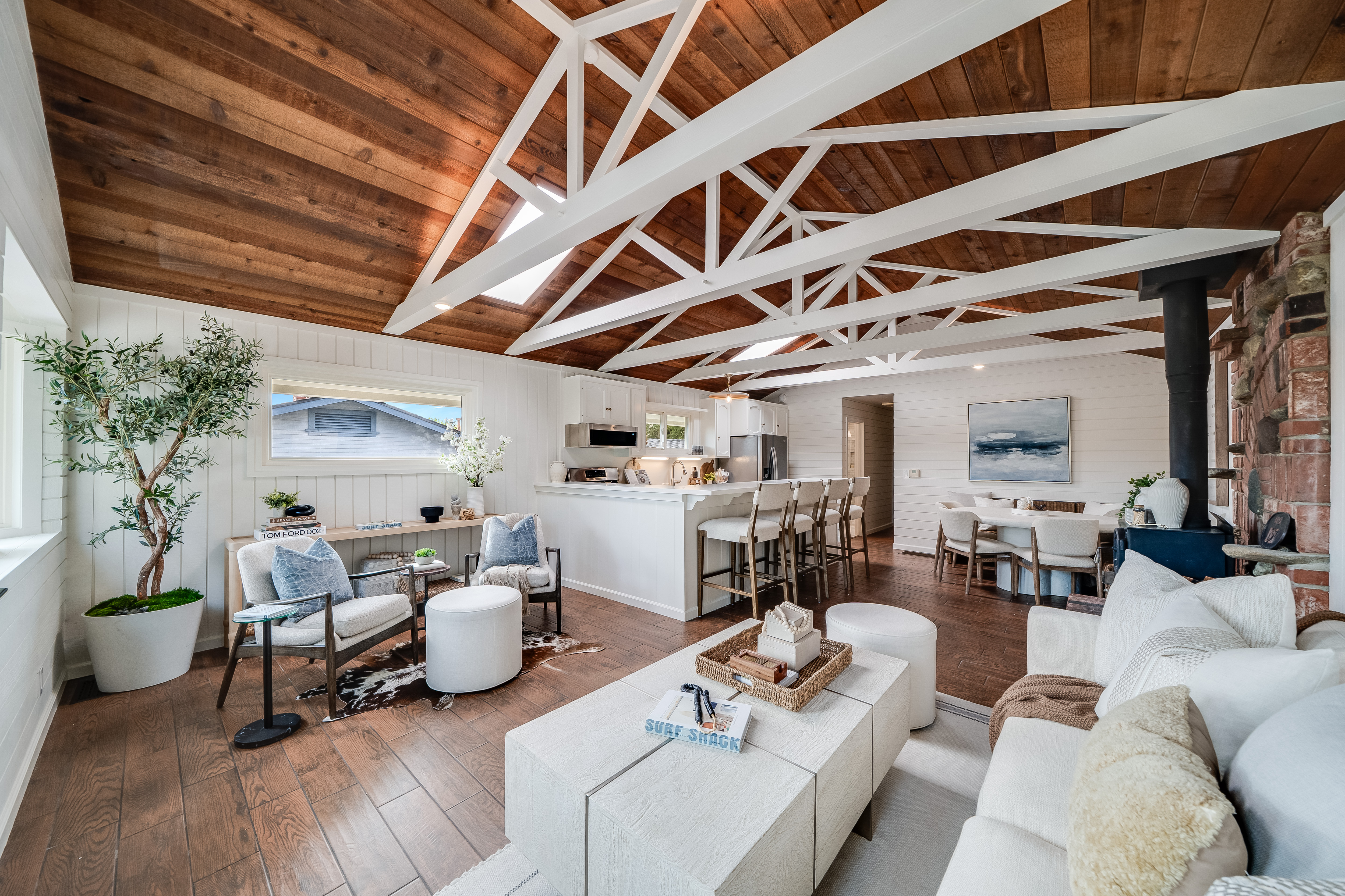 Laguna Beach, CA 92651