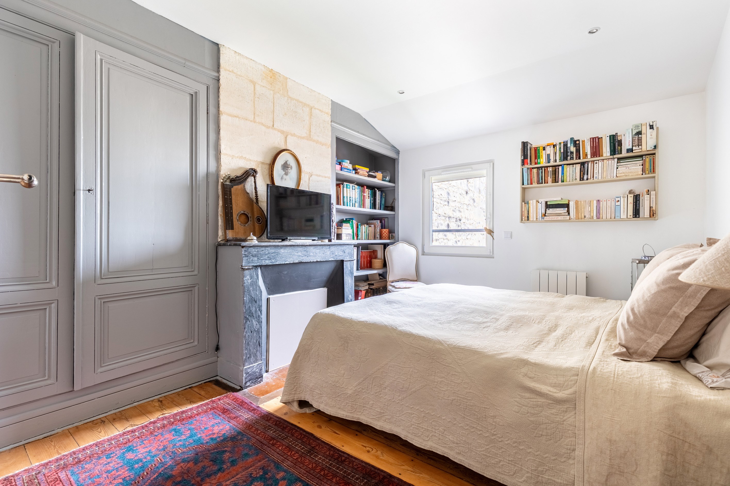  CHARTRONS – EXCEPTIONAL APARTMENT WITH VIEWS OF THE GARONNE AND PRIVATE TERRACE - 物件實景