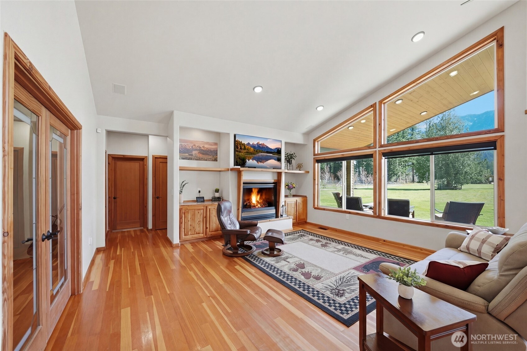 Gold Bar, Washington, 98251, United States, 4 Bedrooms Bedrooms, ,2 BathroomsBathrooms,Residential,For Sale,2032220