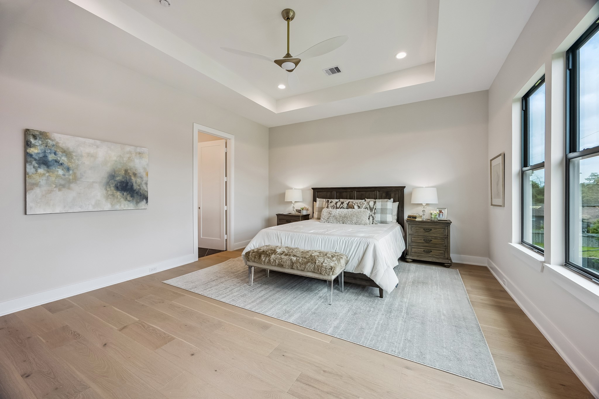 2214 Chantilly Lane - 物件實景