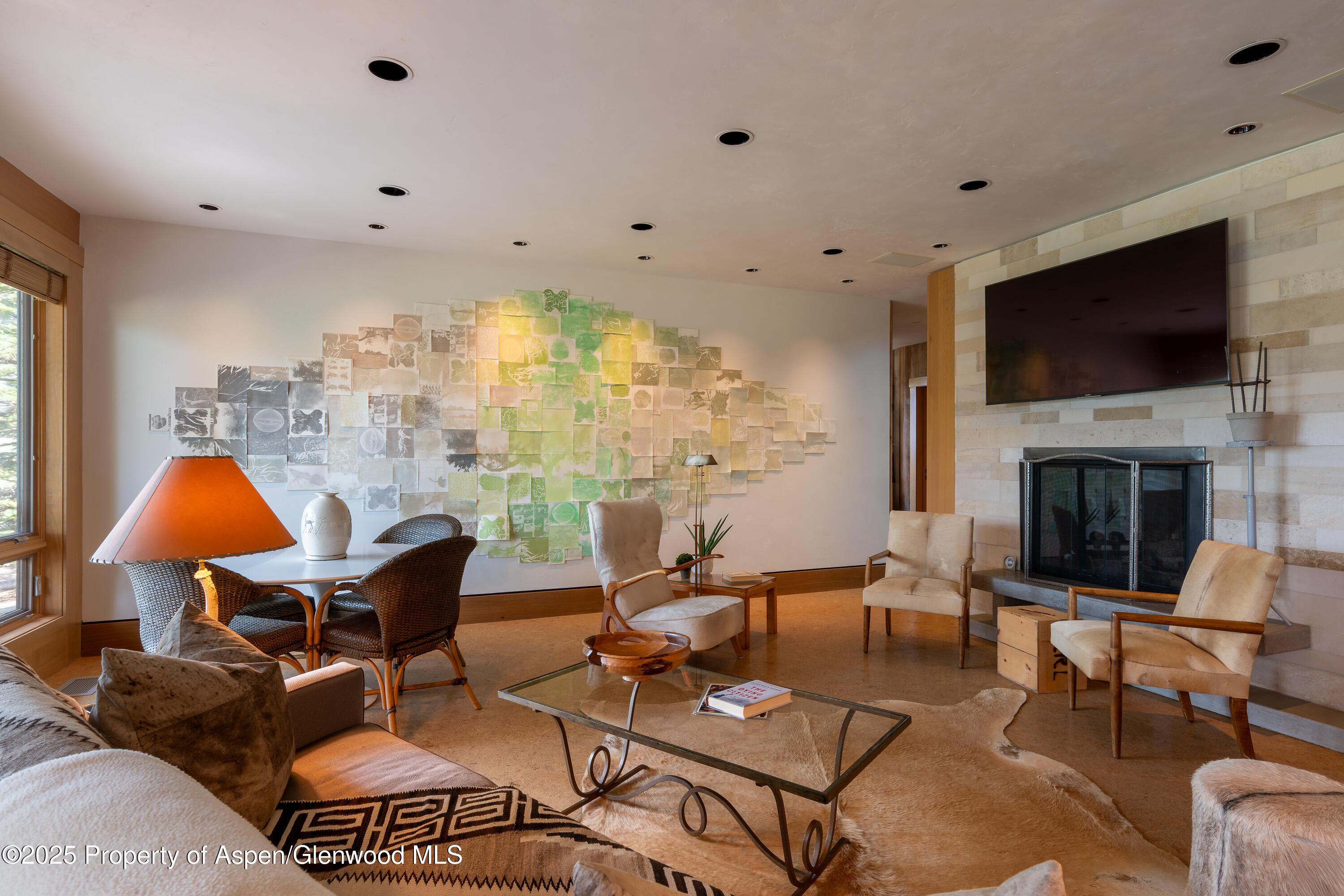 Woody Creek, Colorado, 81656, United States, 6 Bedrooms Bedrooms, ,7 BathroomsBathrooms,Residential,For Sale,1901521