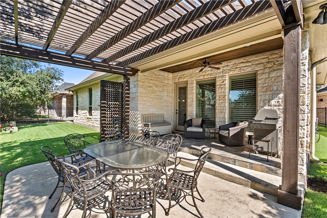 College Station, Texas, 77845, United States, 3 Bedrooms Bedrooms, ,3 BathroomsBathrooms,Residential,For Sale,1940583